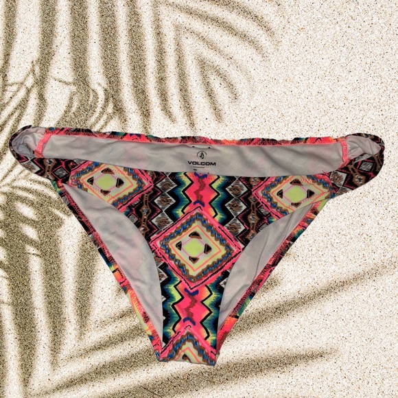 Volcom Multicolor Geometric Bikini Set - Picture 3 of 3